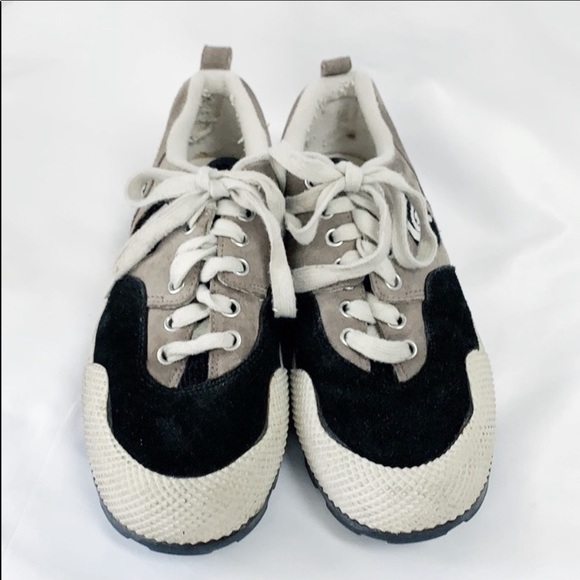 kaepa Other - KAEPA Tennis Shoes Lace Up Black with Gray Suede